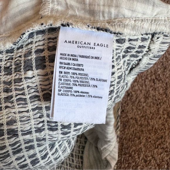 American Eagle Halter Top - Picture 4 of 4